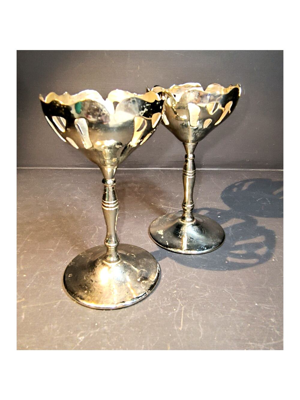 1390. Chrome Plated Farber Brothers Cocktail Goblet Holder